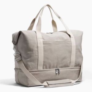 Lo & Sons Large Catalina Deluxe Gray Canvas Duffel